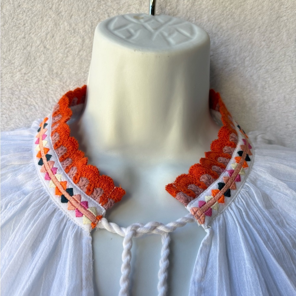 LSundance Leda Embroidered Top Peasant Tassels - Picture 4 of 6